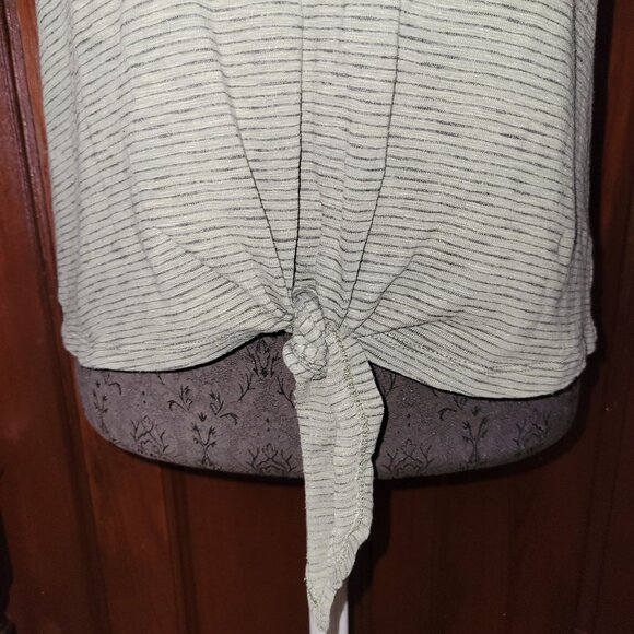 T By Talbots Womens Green Striped Knit Top With Front Knot Detail Back Buttons - Picture 2 of 5